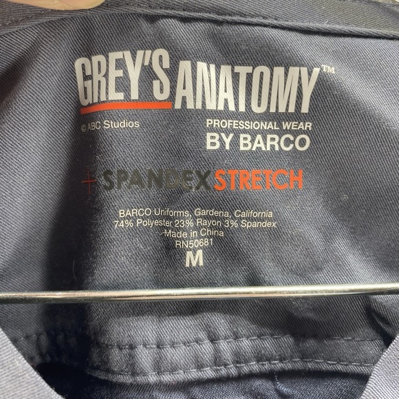 Grays Anatomy Shirt Womens Medium Blue Short Sleeve Nurse Scrub Spandex NEW - Picture 5 of 13